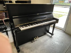 Steinway & Yamaha Pianos | Long Island | NYC